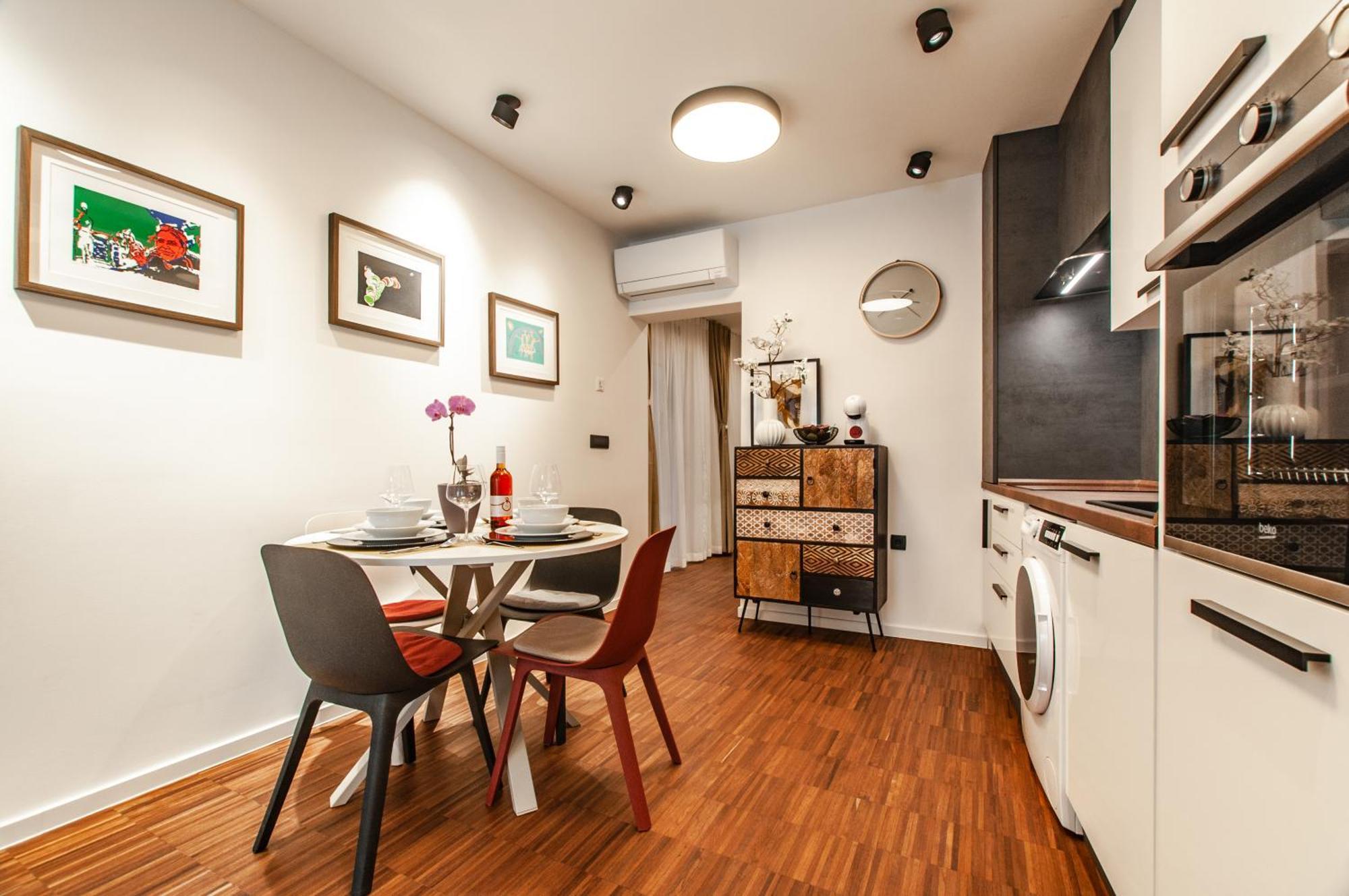 Six In The City Apartment, Любляна Экстерьер фото