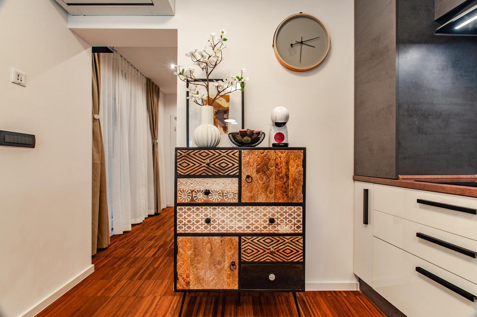 Six In The City Apartment, Любляна Экстерьер фото